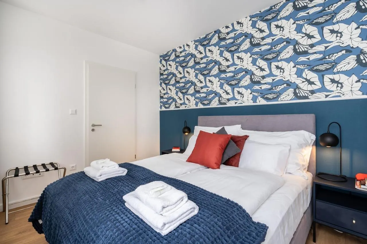 The Rose Garden Budapest Apartments