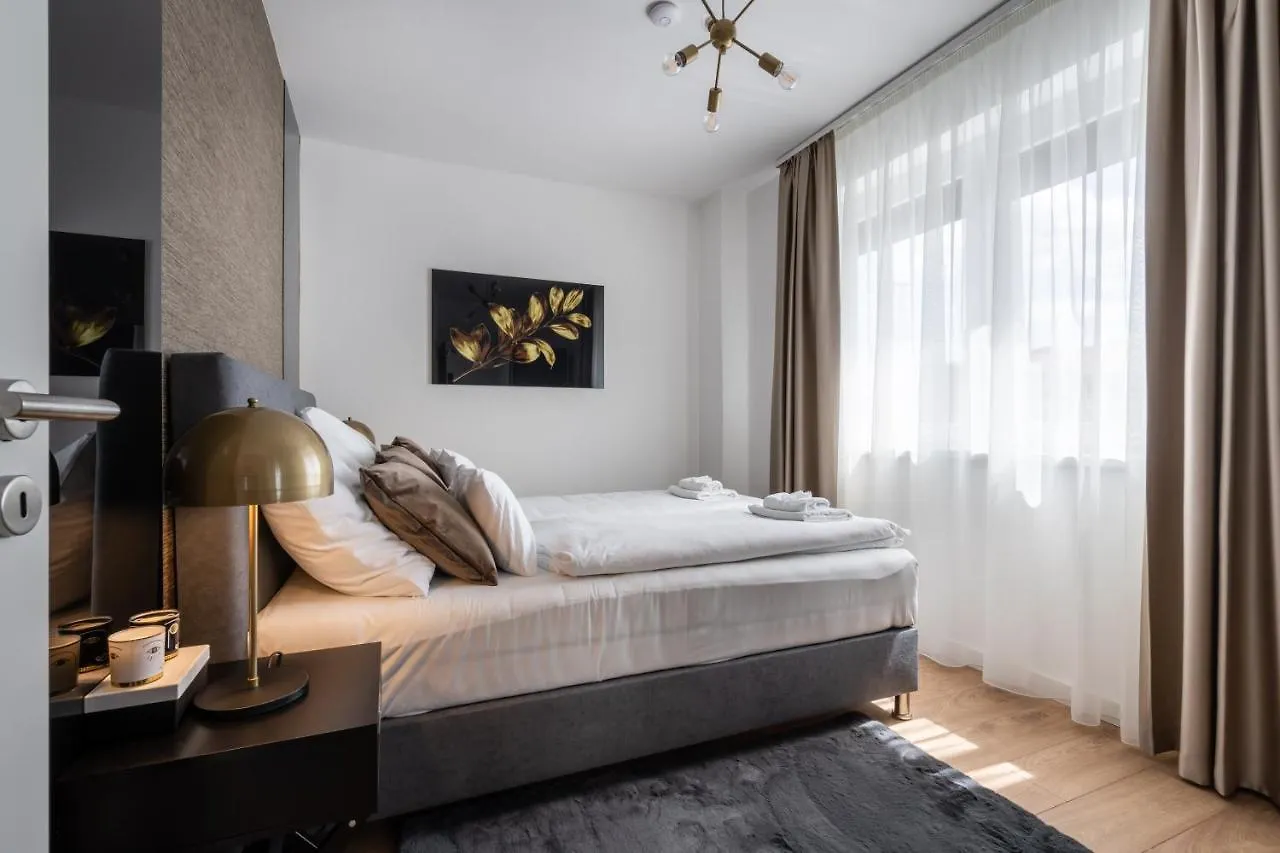 The Rose Garden Budapest Apartments