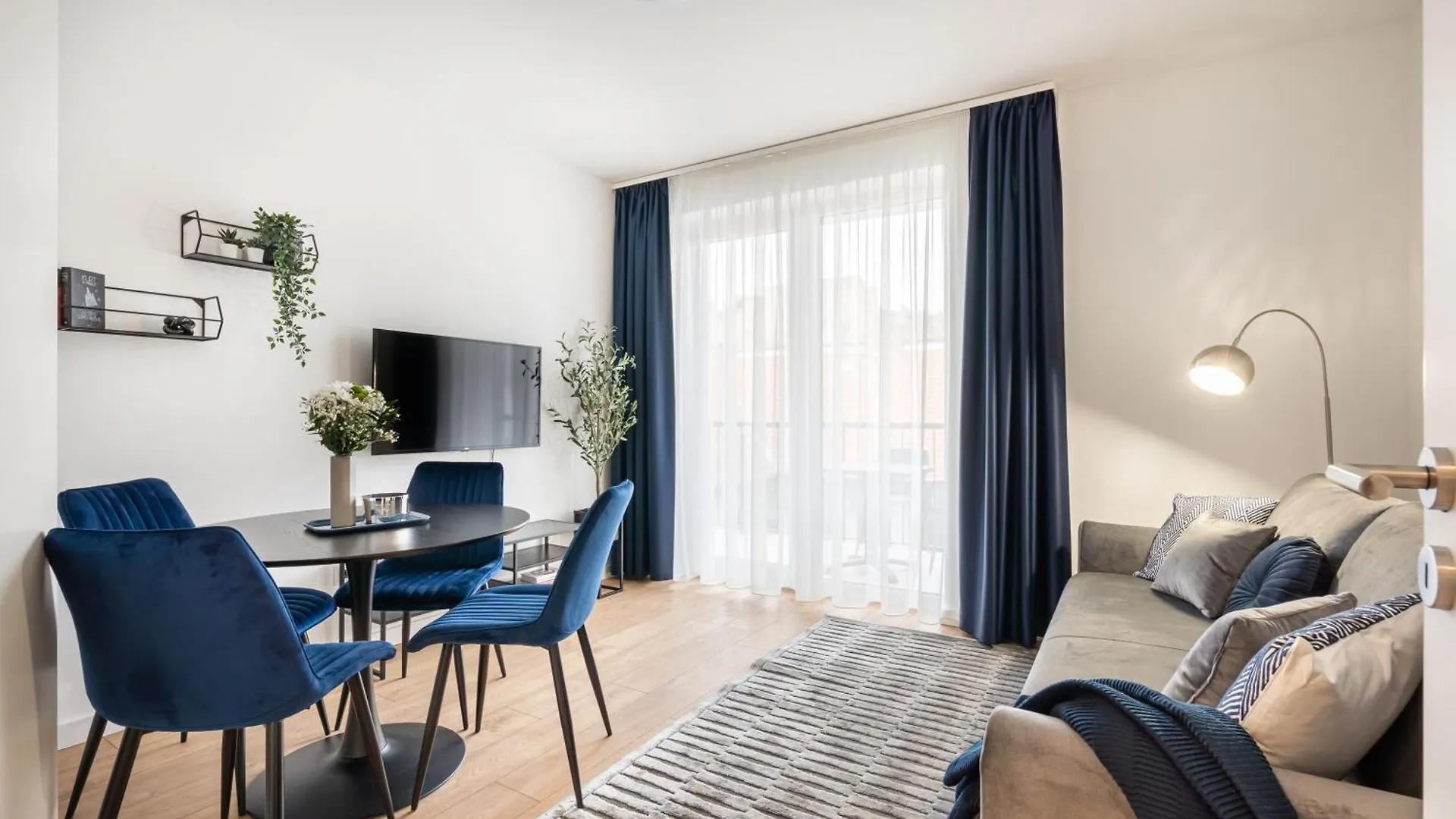 The Rose Garden Budapest Apartments